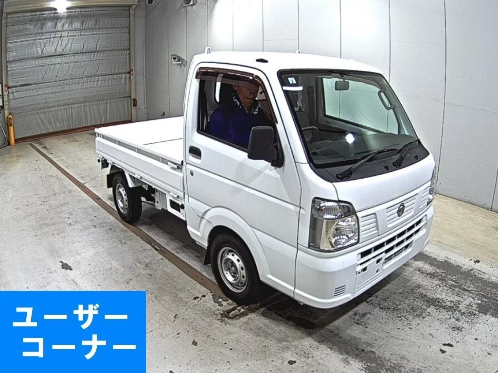 Nissan NT100 Clipper DR16T 2018